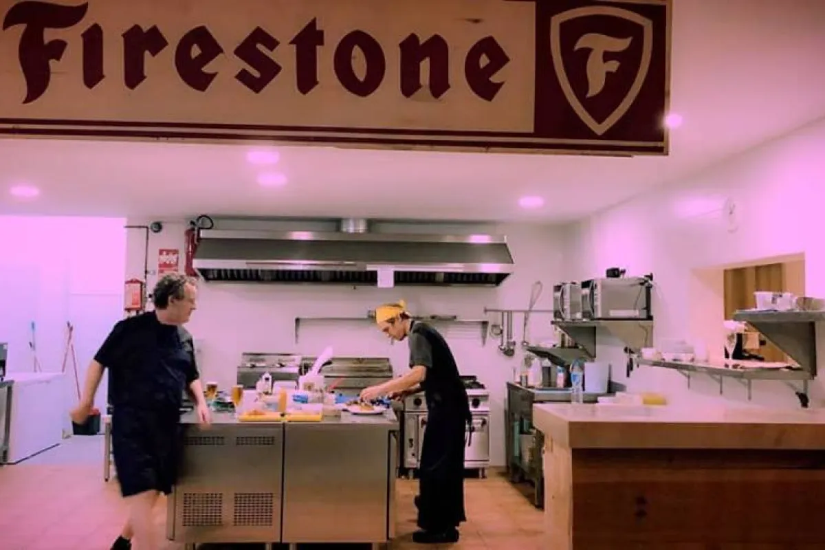 Mallorca Restaurants Valldemossa Es Taller Garage