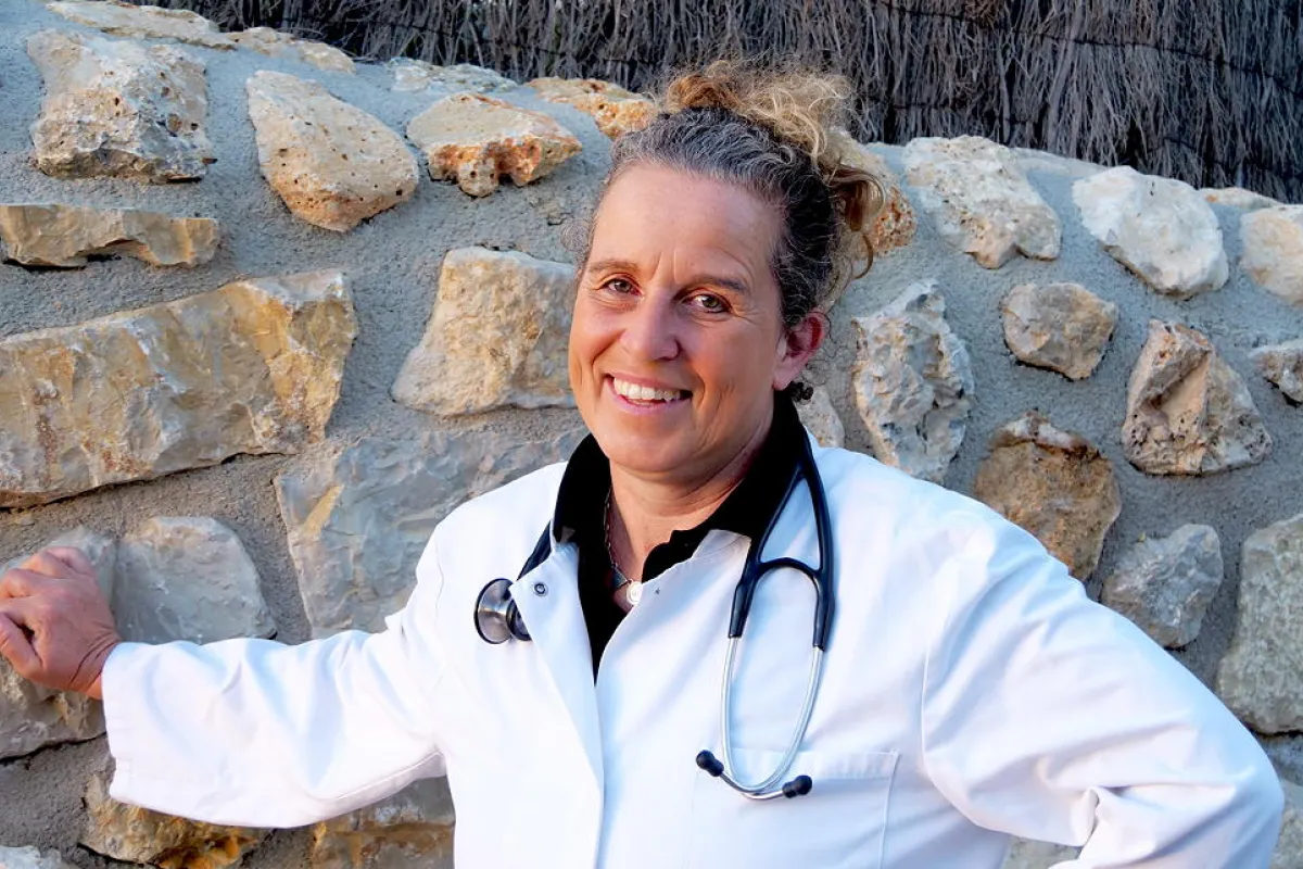 Dr. Ines Augele Ärztin auf Mallorca Porträt