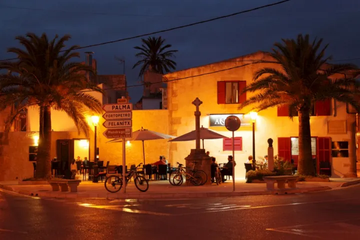 Mallorca Restaurants Santanyí Anoa Abendansicht