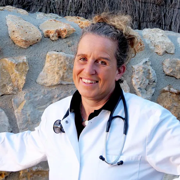 Dr. Ines Augele Ärztin auf Mallorca Porträt